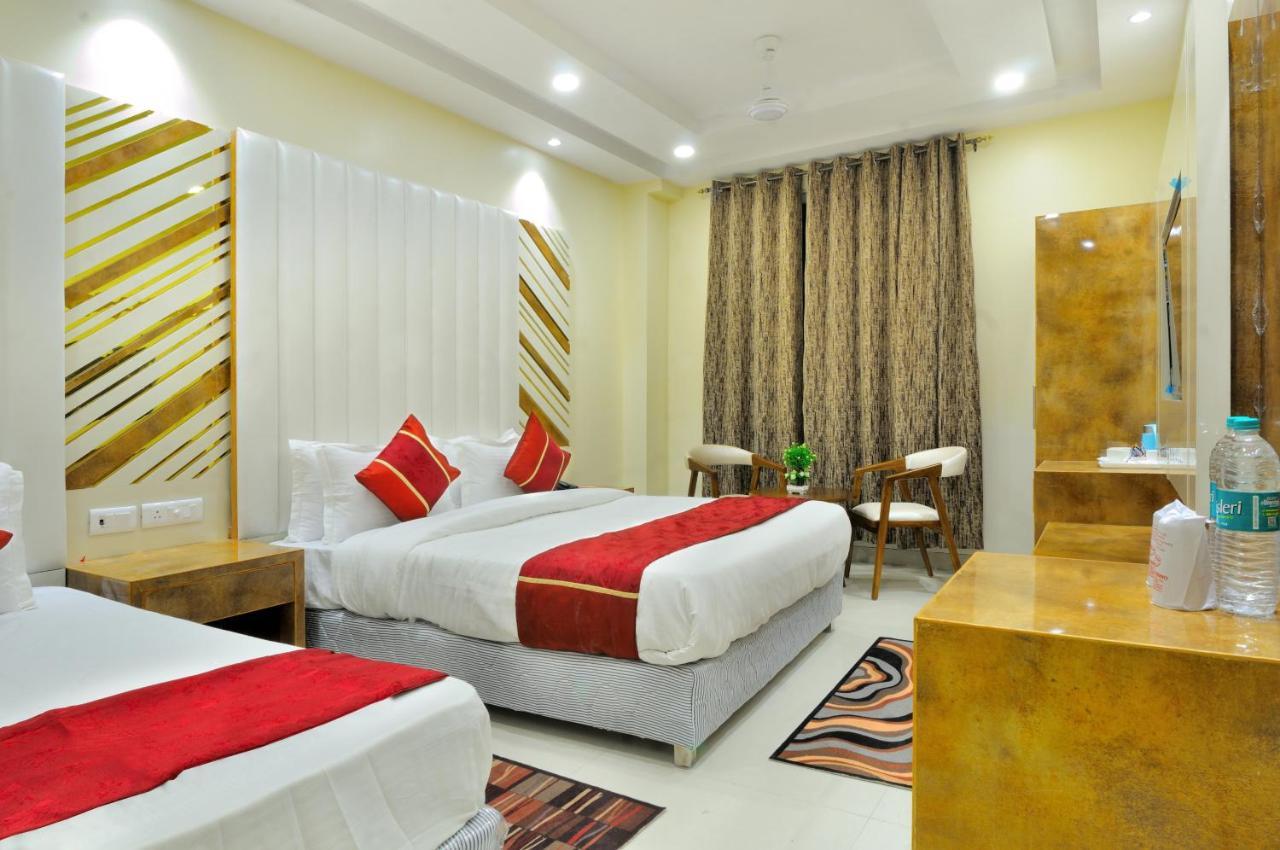 Hotel Worth Newly Bulit - Új-Delhi Kültér fotó