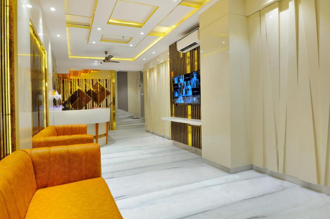 Hotel Worth Newly Bulit - Új-Delhi Kültér fotó