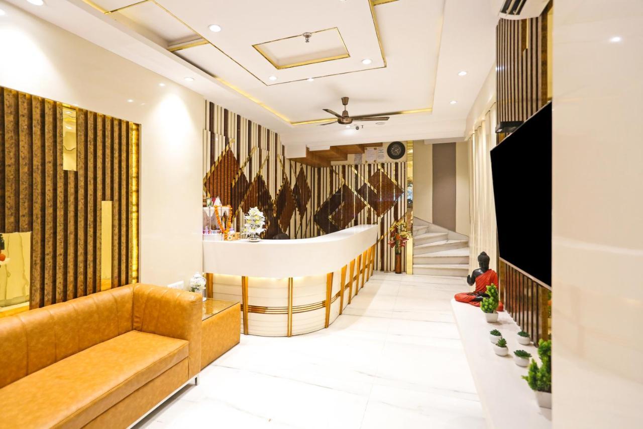 Hotel Worth Newly Bulit - Új-Delhi Kültér fotó