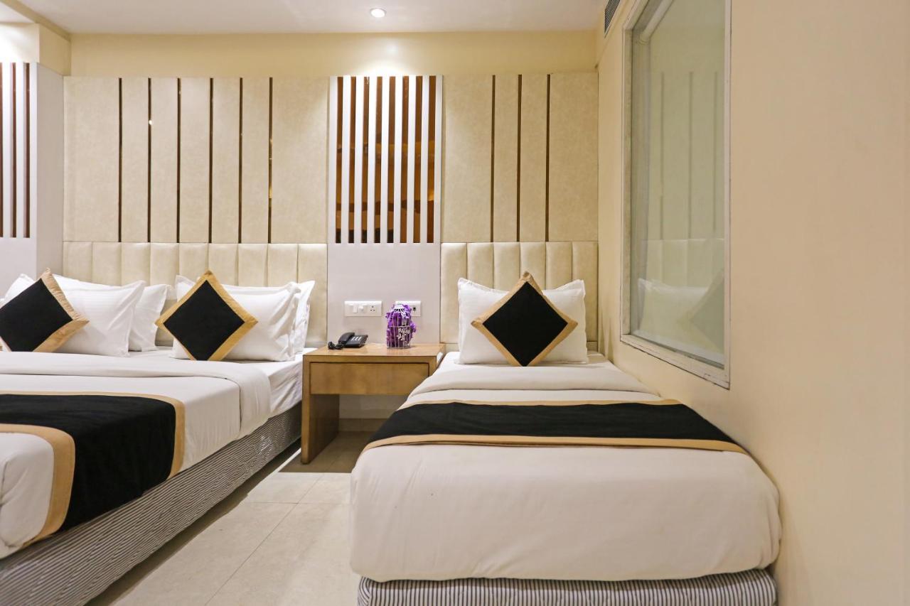 Hotel Worth Newly Bulit - Új-Delhi Kültér fotó