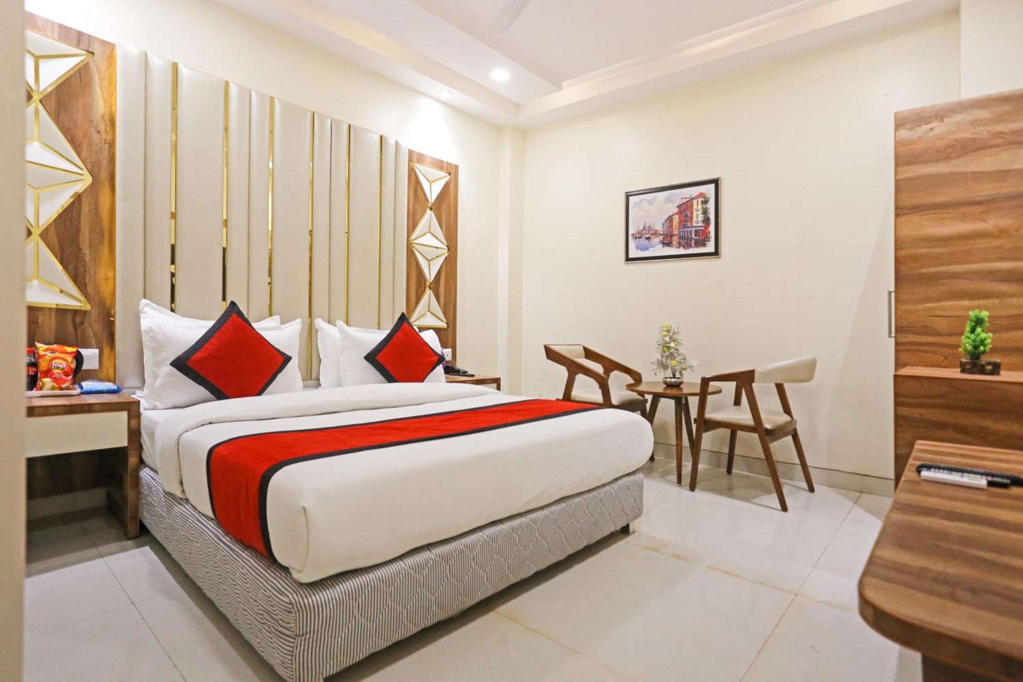 Hotel Worth Newly Bulit - Új-Delhi Kültér fotó